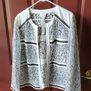 Chico's Black and White Floral Lace Blazer Size 2 CHICOS